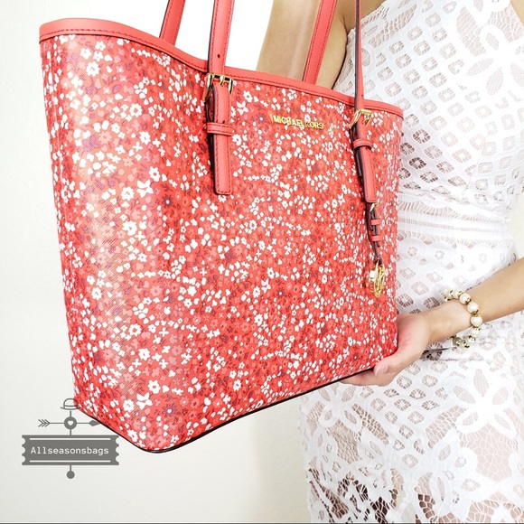 🔽 Michael Kors Jet set travel carryall tote red - Picture 2 of 5